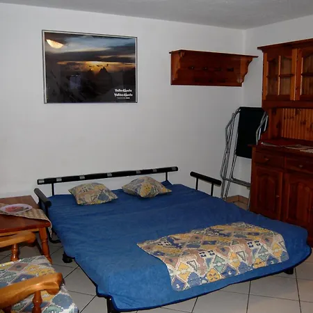 Gran Paradiso Saint Georges Apartment